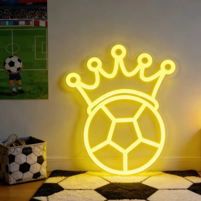 Insegna al Neon a Forma di Corona da Calcio, Luce LED Dimmerabile USB, Decorazione da Parete per Campo da Calcio, Regalo per Appassionati di Calcio
