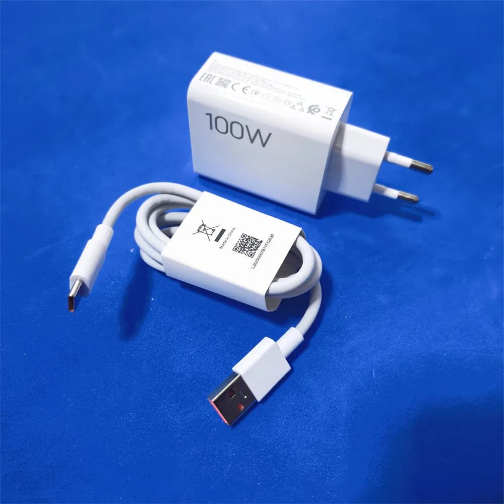 Caricabatterie Xiaomi 100W POCO X8 X7 Pro Adattatore EU Hypercharge Cavo Type C 1/1.5/2 M 6A per Mi 17 Pro 15 14 Ultra Redmi K90 Pro
