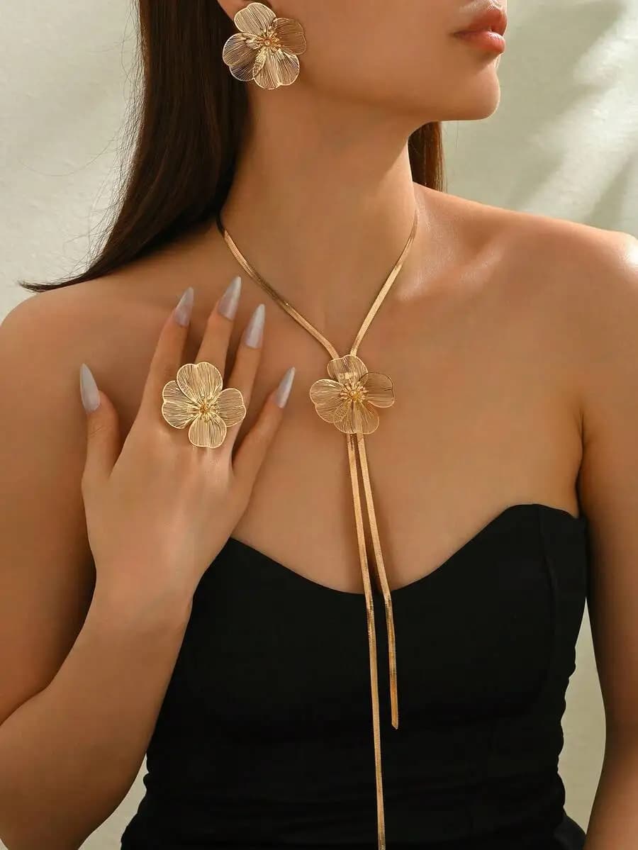 4-piece jewelry set for elegant ladies: Necklace + Earrings + Ring.Fashionable exaggerated metallic style, creative hollow flower and geometric design, with snake chain, long Y-shaped tassel necklace.Suitable for daily wear, parties, celebrations