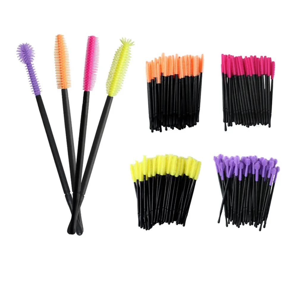 50 Pieces Disposable Brushes for Eyelashes, Mascara Applicators, Eyebrow Combs, Safe and Practical Premium Plastic Makeup Tool for Salons and Home Use