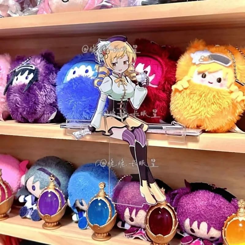 Nuova Statuetta in Acrilico Puella Magi Madoka Magica, Akemi Homura e Tomoe Mami, Modellino Decorativo in Posizione Seduta