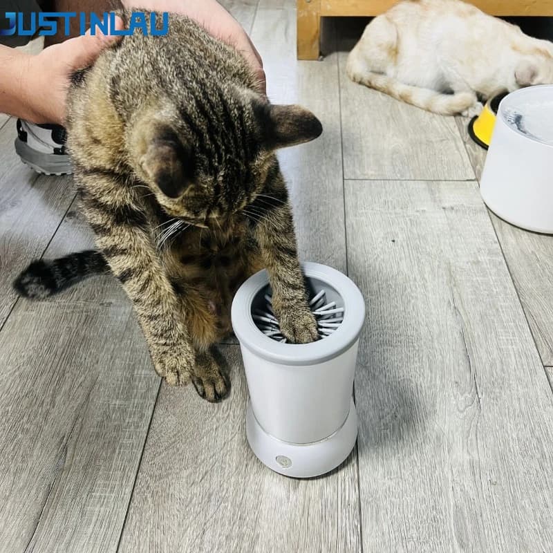 JUSTINLAU Tazza Elettrica per Lavaggio Zampe Cani, Strumento per la Toelettatura degli Animali Domestici, Pulitore Automatico Intelligente per Zampe in Silicone