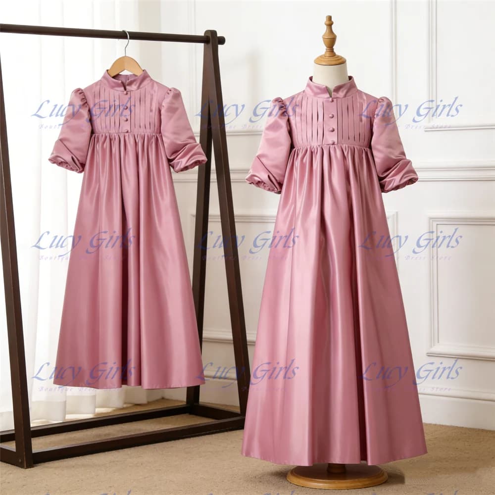 Elegante Abito da Damigella Rosa in Raso Soffice a Trapezio con Squisito Design Plissettato per Feste di Compleanno e Serate di Gala per Bambine