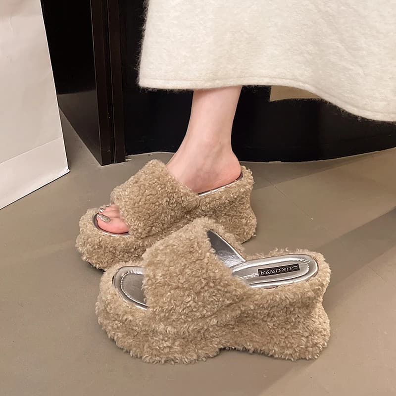 Sandali da Donna alla Moda con Suola Spessa, Nuovo Stile Autunno Inverno, Ciabatte con Tacco Alto e Piattaforma per Esterni, Interno in PU