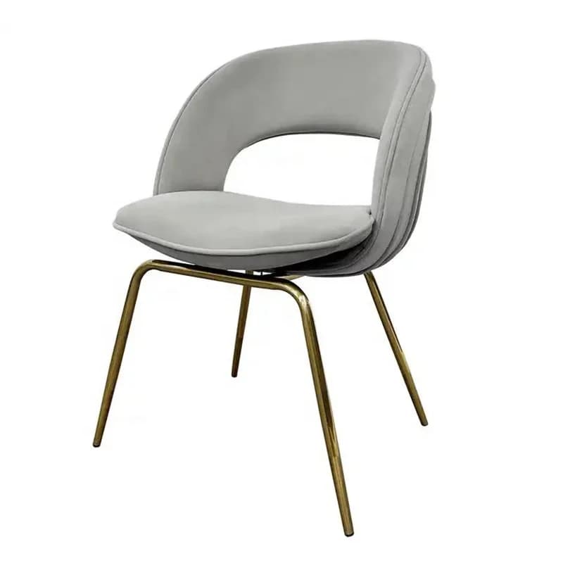 Sedia da pranzo elegante e di lusso leggera Gambe della sedia in acciaio inossidabile dorato Sedia da pranzo in velluto con schienale curvo e linea cava