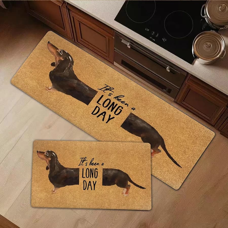 1/2/3Pcs Flannel Kitchen Mat—Funny Dachshund Doormat It's Been A Long Day Printed Floor Mat Flannel Non-Slip Entrance Mat Creative Animal Pattern Carpet for Indoor/Outdoor Porch Kitchen Bathroom Bedroom Living Room Area Rug Anti-Fatigue Mat—