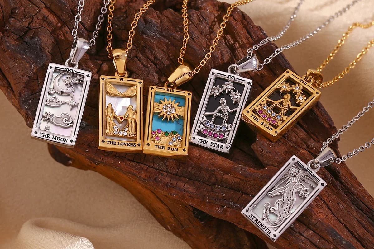 EBbelle un pezzo Design originale Tarot Star Moon Sun Lovers Collana con ciondolo O-catena nuova in gioielli in acciaio inossidabile Ali