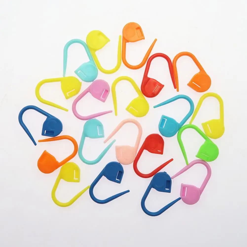 104 pezzi spille da balia multicolore riutilizzabili clip per punto all'uncinetto pennarelli per maglieria chiusura a scatto 2025 ganci per aghi per tessitura fai da te cucito