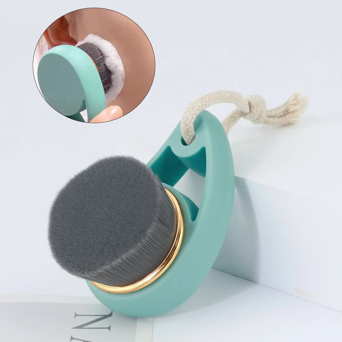 1PCS Bamboo Charcoal Cleaning Brush Comma Face Deep Wash Brushes Facial Cleaner Exfoliating Scrub Massager Makeup Brush