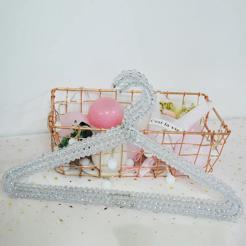 Clothes hangers with pearl beads for adults Clothes hanger for elegant trousers hangers for coats Wedding for children Elegant clothes hanger for pets