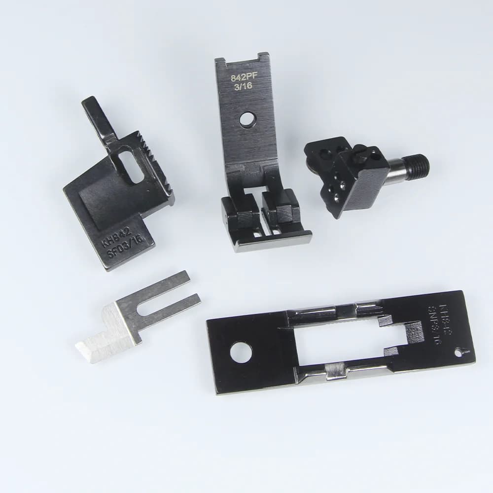 KH842 SFD Un coltello centrale con collegamento a doppia posizione dell'ago di piccole dimensioni