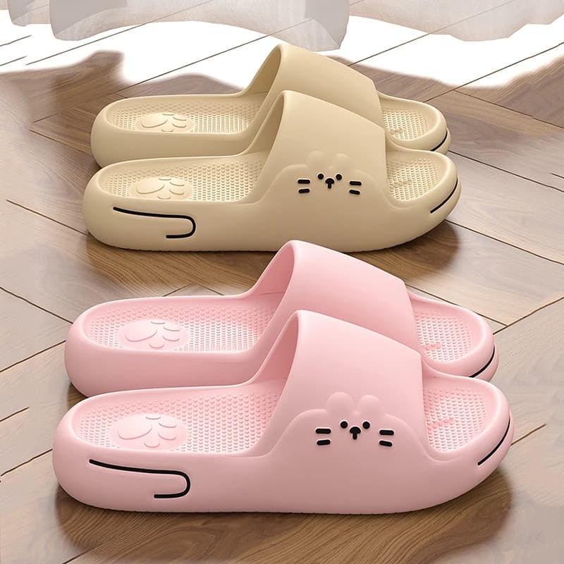 Ciabatte da donna con plateau a nuvola, comode in EVA antiscivolo per casa e bagno, sandali da spiaggia con suola morbida, estate 2026