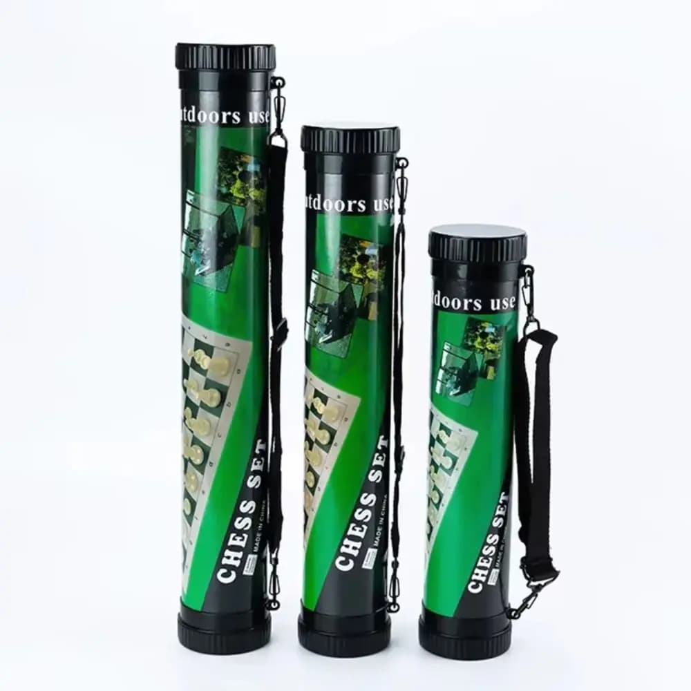 Giochi da tavolo Scacchiera pieghevole Secchio da imballaggio Set di scacchi educativo da viaggio all'aperto Tappetino in PVC Set di scacchi in bianco e nero Gioco da tavolo