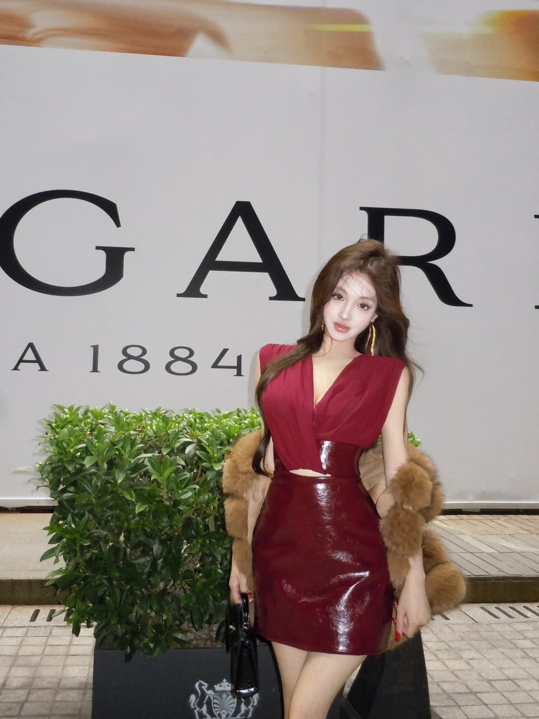Elegant PU Leather Sleeveless Vest Dress Women's Spring Season Trendy Skirt Color Block Slim Fit Butt Covering Short Skirt