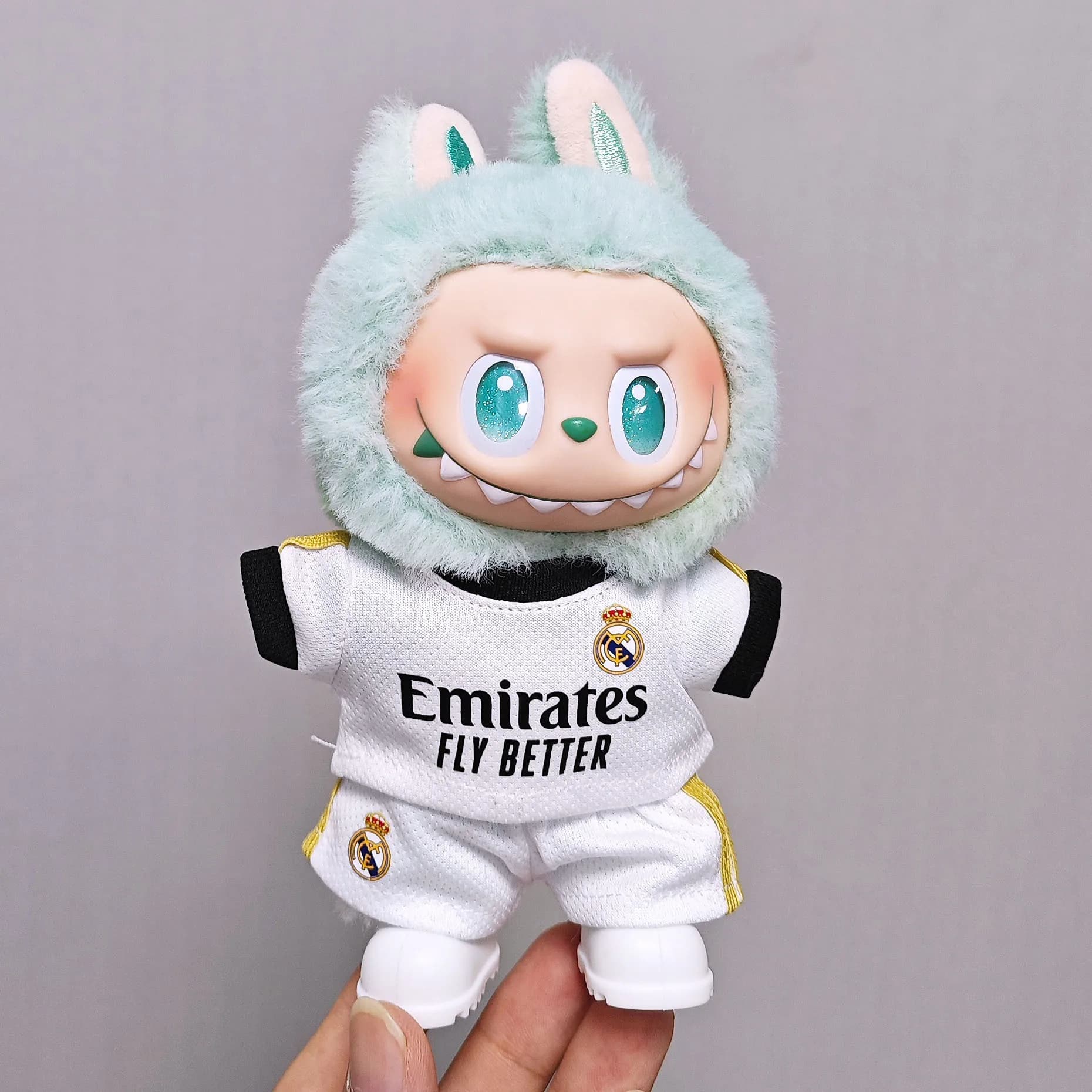 For Labubu clothing for dolls of high quality Football jersey and shoes of 15 cm - 17 cm Set of 3 pieces Universal clothing Labu