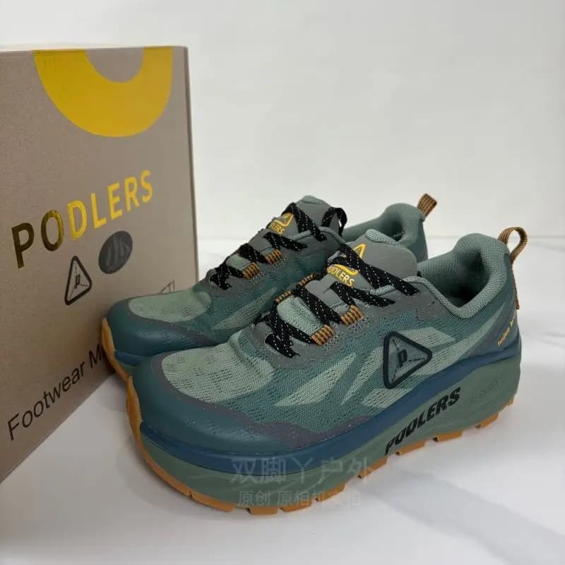 Classic Brand Comfortable Thick Bottom Off Road Running Shoe Designer Wide Last Walking Jogging Shoe Breath Sport Leisure Shoe