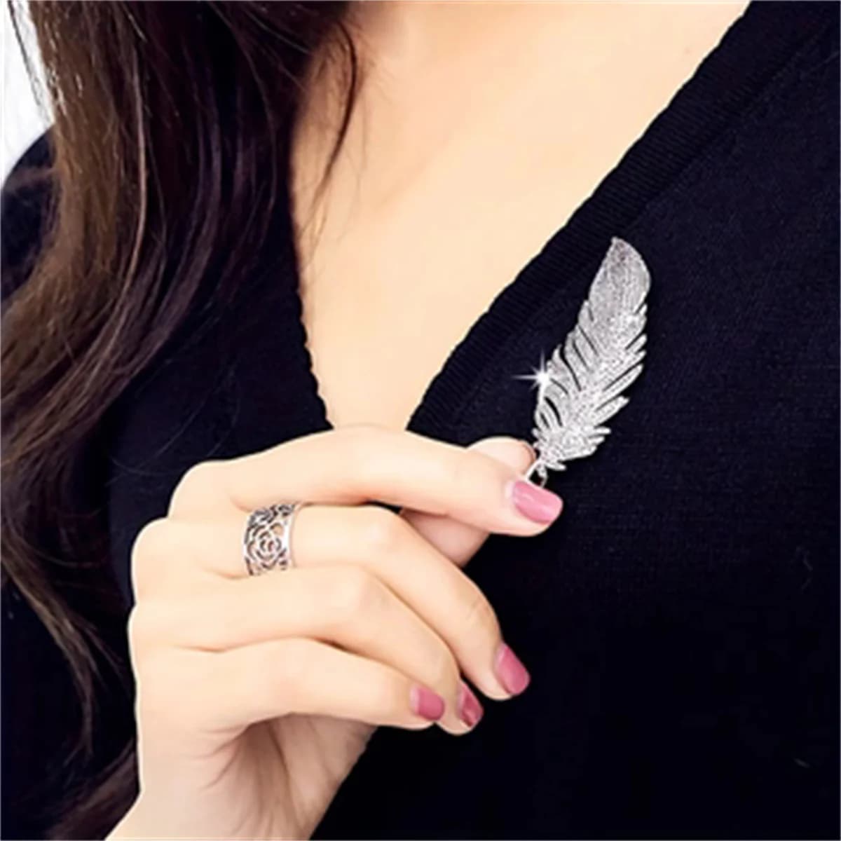 Fashion Feather Pin Brooch 1pc Crystal Party Men's And Women's Decorative Backpack Jacket Daily Accessories Fashion y2k Gift
