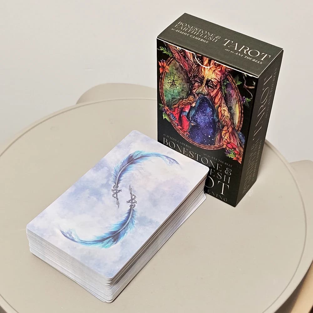Mazzo di tarocchi Bonestone & Earthflesh – 12*7 cm Un viaggio attraverso mito, misticismo e paesaggi sacri
