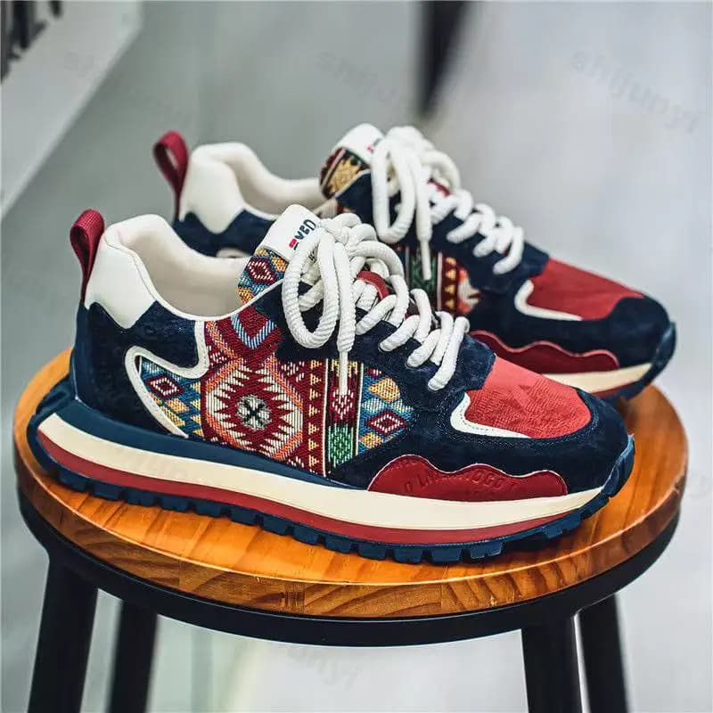 Men's Shoes 2025 Spring Autumn New Non Slip Casual Shoes Embroidered Lace-up Men's Sneakers Fashion Comfortable Vulcanized Shoes