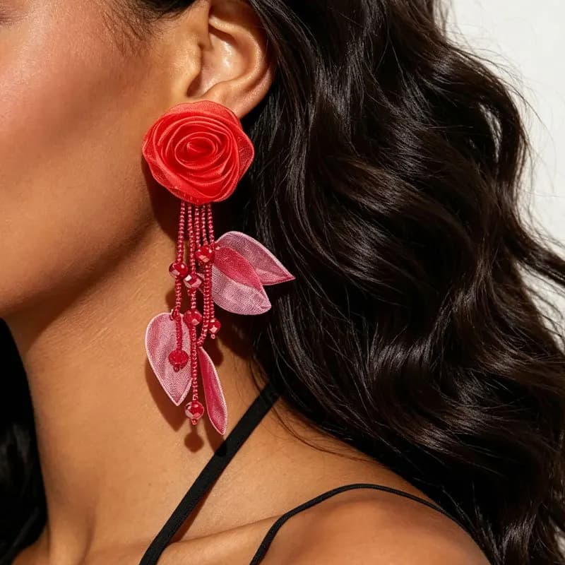 Gentle and three-dimensional flower beaded tassel earrings, super ethereal and sweet forest-themed country style earrings