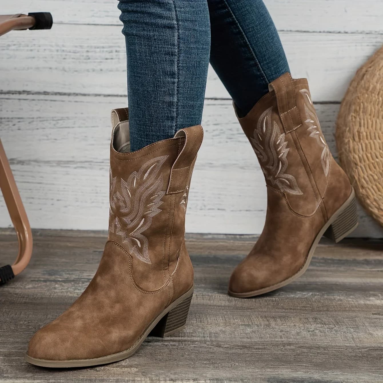 Mid Heel Womens Chunky Vintage Chelsea Boots Square Toe Synthetic Leather Boots with Striped Pattern jean shoes for women