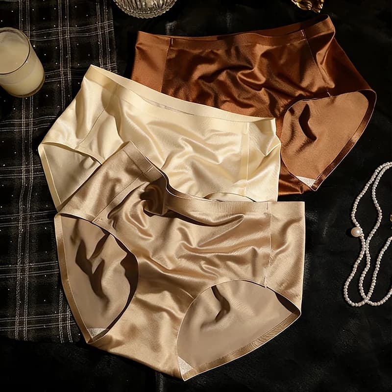 Luxury Satin Underwear for Women Seamless Mid-Rise Briefs Breathable Stretchy Smooth Soft Solid Ice Silk Elegant Underwear