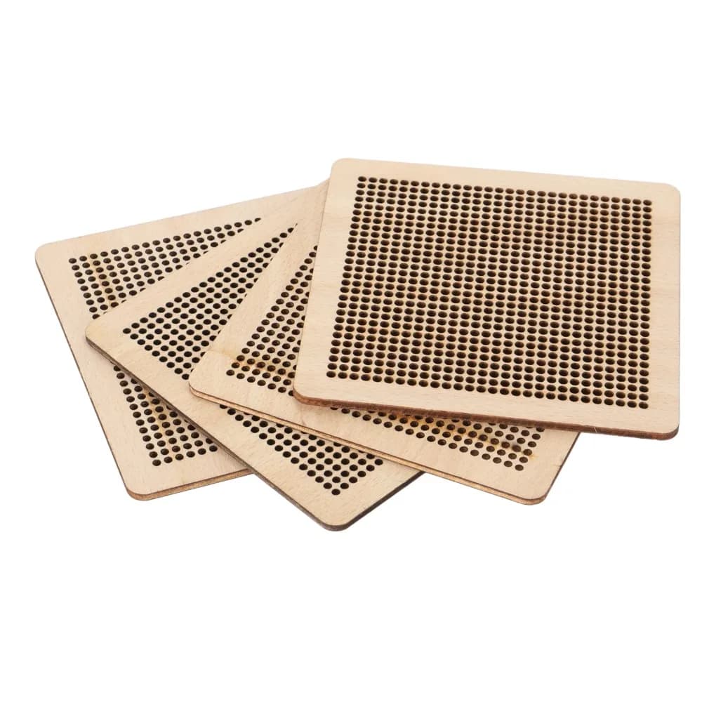 4pcs Durable Hollow Design Wooden Stitching Board Wooden Embroidery Stitch Board Cross Stitch Board Knitting Projects