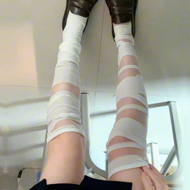 1/2 paia Lolita Cross Tie collant donna ragazze Y2k nero bianco fasciatura pizzo Leggings di seta Sexy femminile dolce calze calze lunghe