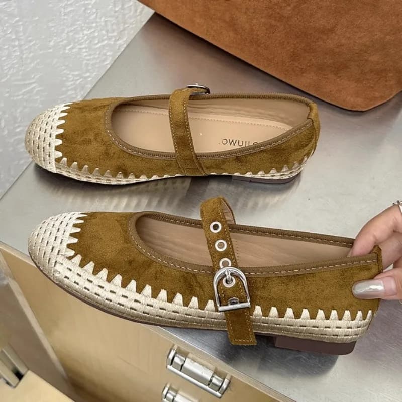New apartments with women's fabric joints in fake suede French style Round Toe Buckle Mary Jane shoes comfort shoes signed short deep moccasins