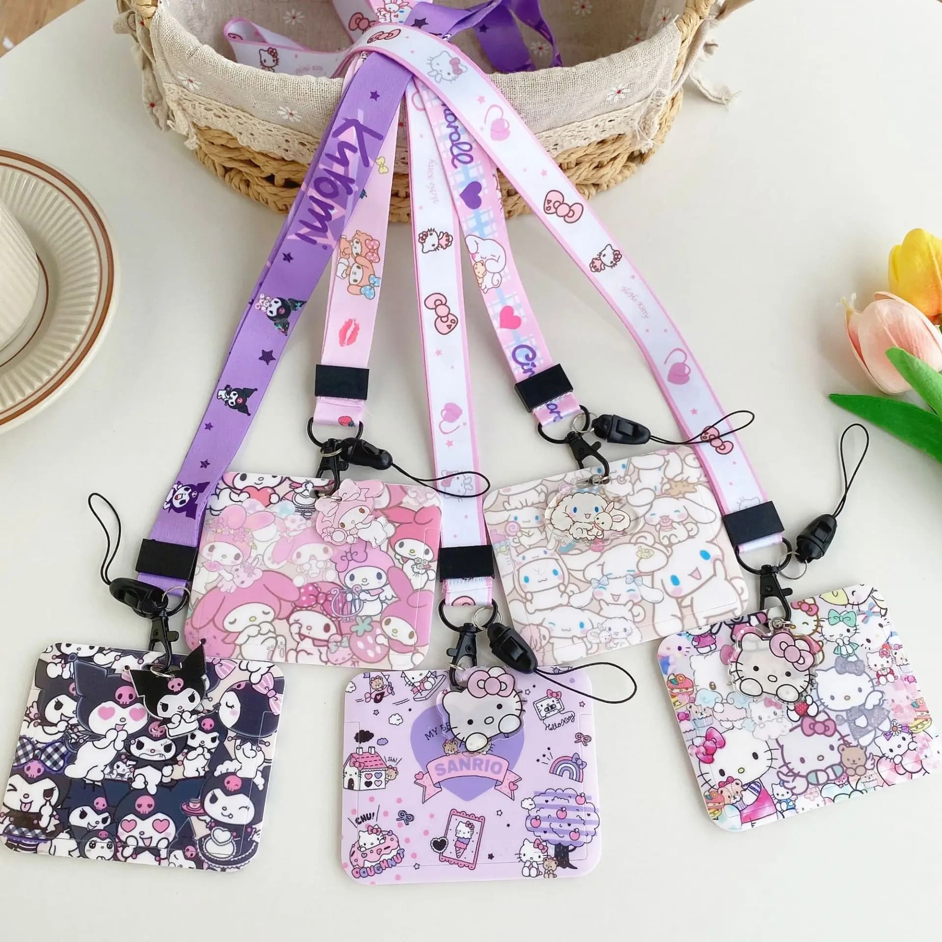 Nuovo Porta Tessere Studentesco Kuromi con Cordino Lungo, Set Porta Tessere Anti-Smarrimento da Petto, Etichetta di Fabbrica, da Appendere al Collo, Regalo per le Feste