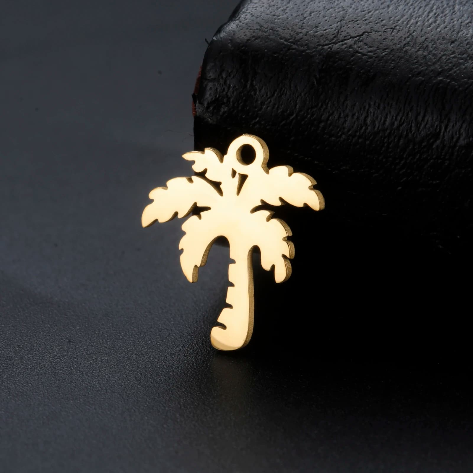 Teamer 5pcs/Lot Coconut Tree Pendant Gold Color Stainless Steel DIY Making Charm For Necklaces Bracelet Jewelry Gift 2026 New In