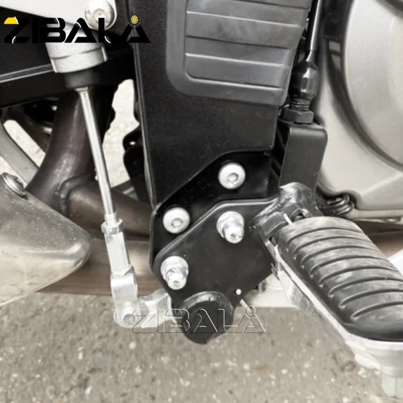 Kit Abbassamento Pedane per Suzuki V-Strom 650 650XT DL650 VStrom DL1000 2002-2021 2022 2023 2024 2025 2026 Piastre di Abbassamento Poggiapiedi
