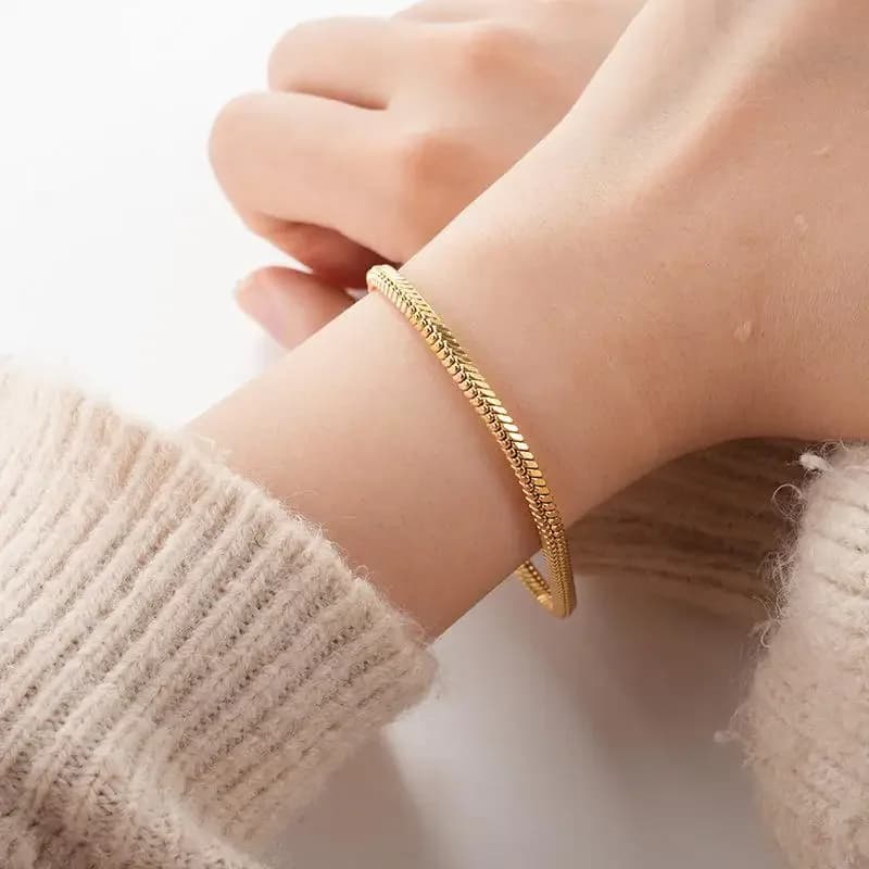 Nuovo braccialetto a catena con osso di serpente alla moda Catena da polso classica in acciaio inossidabile per regalo di gioielli da donna per uomo