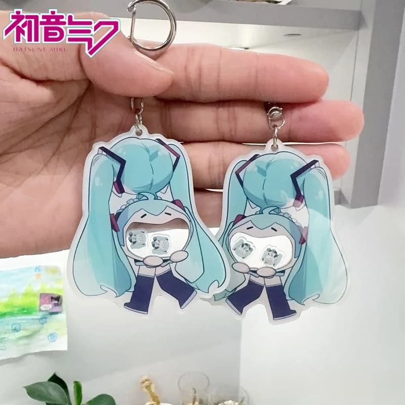 Hatsune Miku Keychain Cartoon Cute Anime Creative Fashion Transparent Acrylic Backpack Decoration Bag Pendant Gift