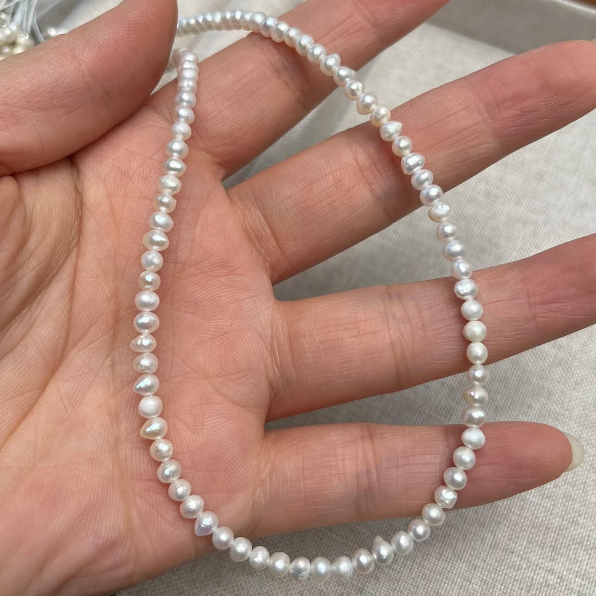 Perle di perle d'acqua dolce naturali da 3-4 mm Una perline rotonde bianche per gioielli Crea regalo Collana fai da te Accessori per bracciali Donne di nozze