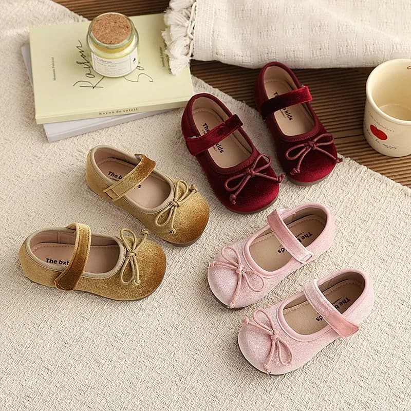 Scarpe Mary Jane da Principessa per Bambine in Velluto con Fiocco e Chiusura a Strappo in Diversi Colori, Calzature Eleganti e Casual per Uso Quotidiano