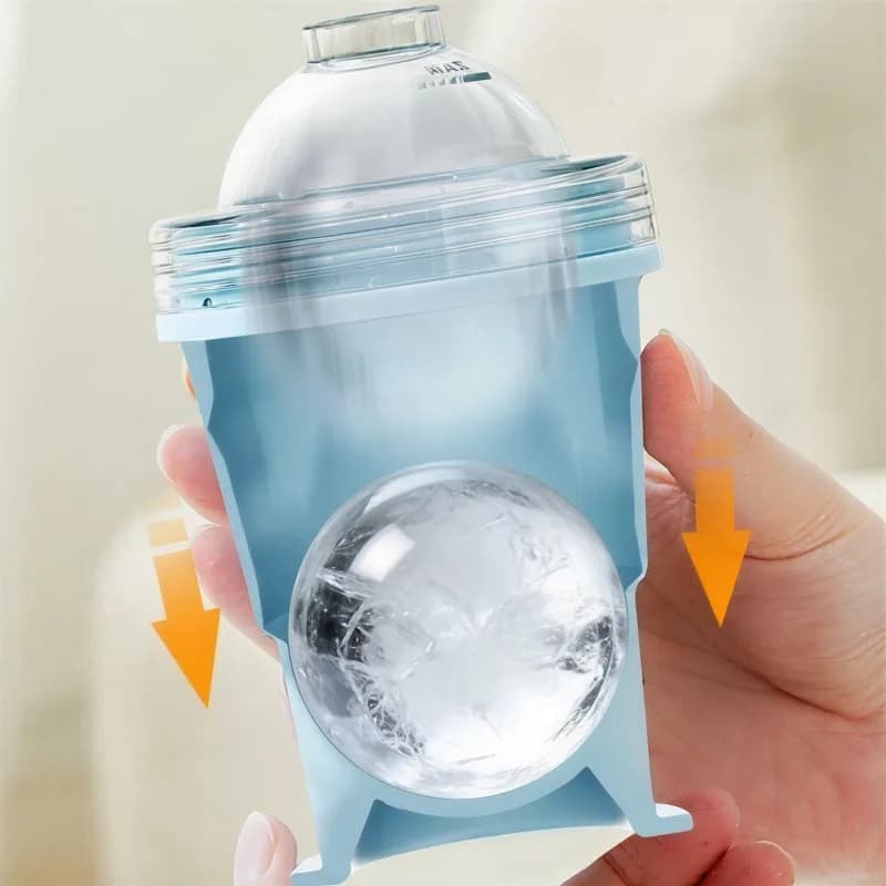 2-in-1 Collapsible Ice Ball Cup Portable Collapsible Travel Cup Silicone Bottle Built-in Ice Ball Mold For Outdoor Camping