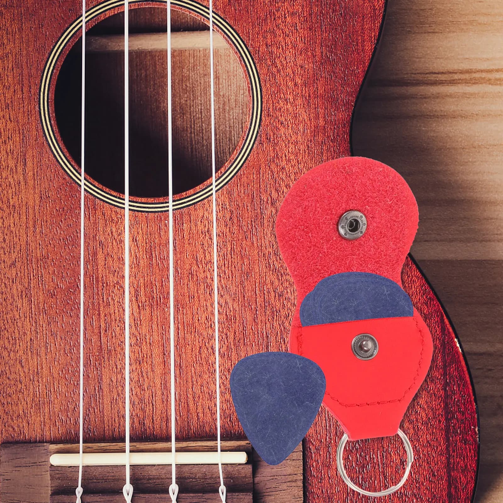 4 Pezzi Portachiavi a Forma di Plettro per Chitarra, Custodia Portatile in PU per Plettri, Organizzatore per Accessori di Chitarra Acustica ed Elettrica