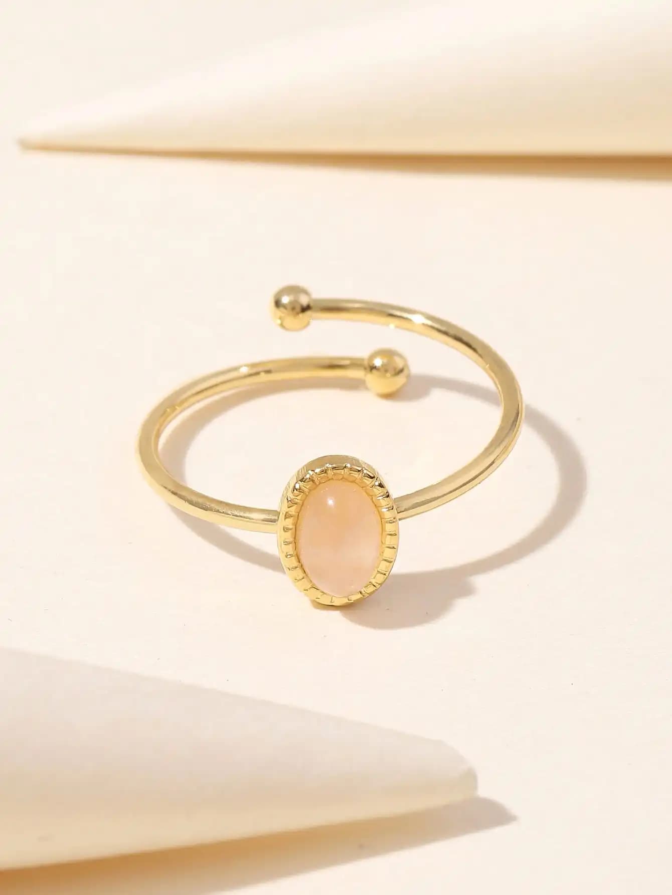 Anello regolabile in pietra naturale ovale placcato oro 14 carati dal design barocco, in acciaio inossidabile, gioiello da donna per l'uso quotidiano, idea regalo