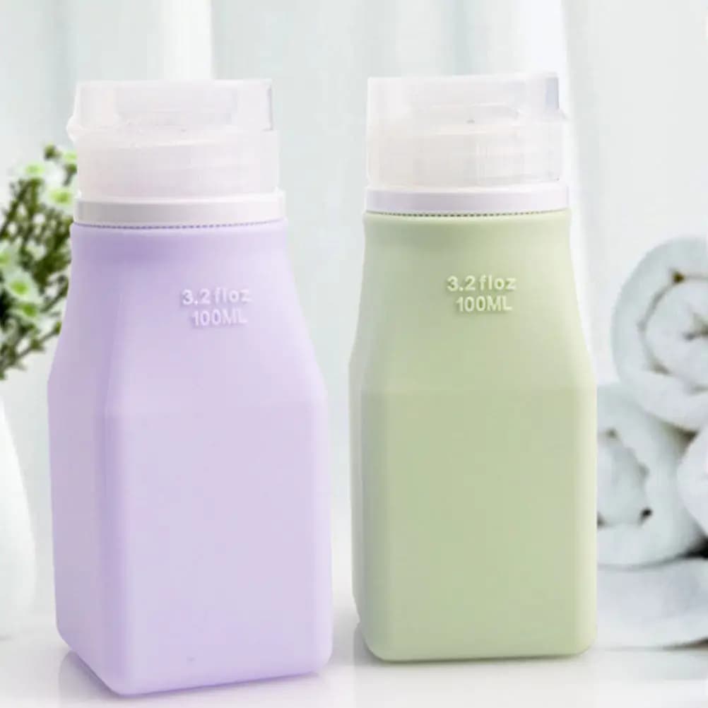 Set di flaconi da viaggio quadrati da 100 ml, dispenser ricaricabile in silicone per shampoo e balsamo, per lozioni per la cura della pelle, sapone per le mani, bagno