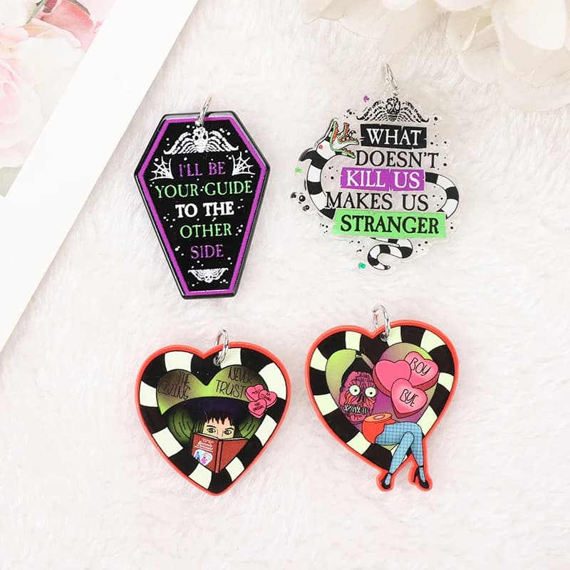 8Pcs Halloween Charms creativo acrilico OUIJA bara ciondolo cuore per portachiavi collana gioielli fai da te