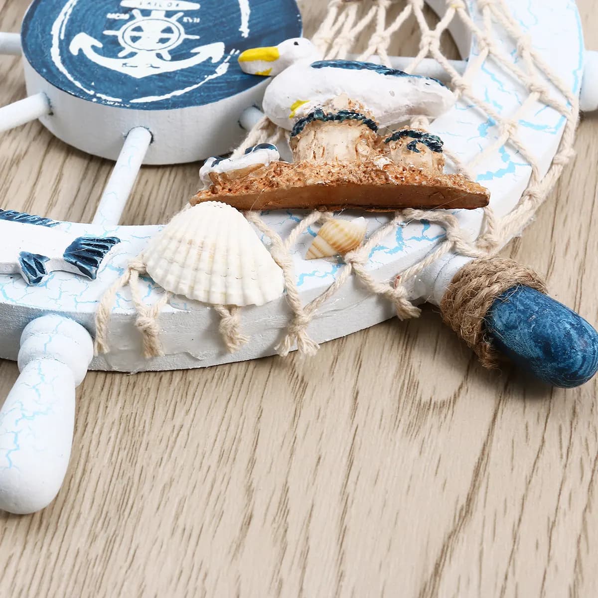 Timone in Legno a Otto Razze Blu Chiaro e Bianco, Decorazione Nautica da Parete per la Spiaggia, con Rete da Pesca e Conchiglie, per la Casa