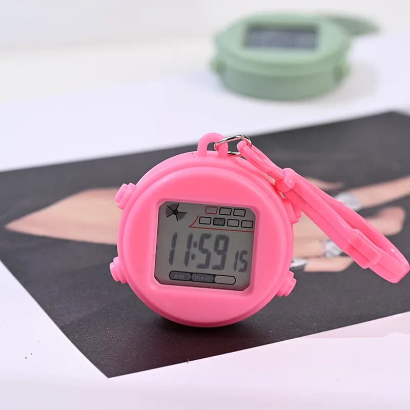 Portachiavi piccolo orologio da appendere luce notturna sveglia mini orologio elettronico studente zaino orologio con fibbia