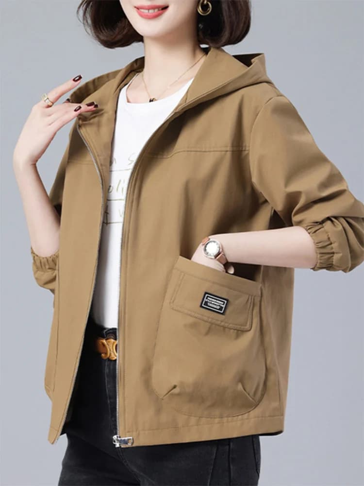 Casual Short Jacket Women's Spring Autumn 2026 New Popular Small Size Loose Large Size Windbreaker Fashion Top