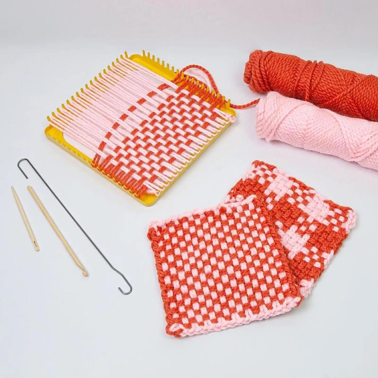 Weaving Loom Kits Tapestry Loom Frame Lightweight Braiding Frame Weaving Accessories for Professionals Children Hats Making Mats