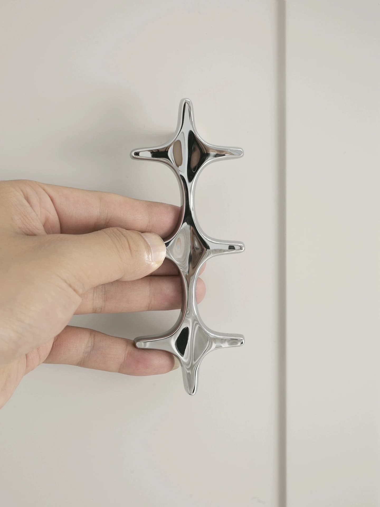 Maniglie per Mobili in Ottone Massiccio Elettroplaccato Argento/Oro, Design a Croce per Armadi, Cassetti e Credenze