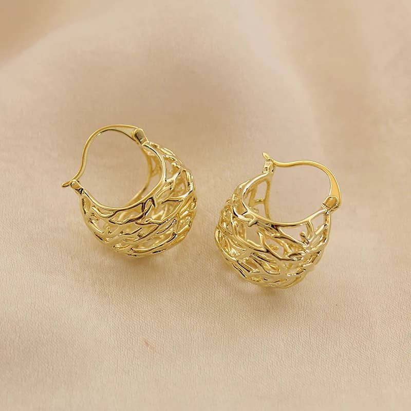 Orecchini a Cerchio Traforati Color Oro per Donne, Design Innovativo, Gioielli Eleganti per Ragazze, Accessori per Matrimoni e Feste K-