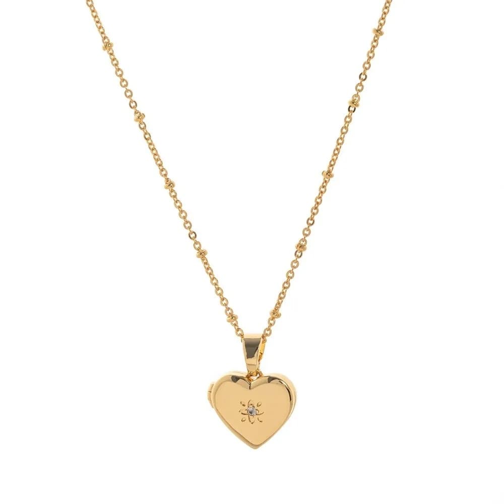 Gold Photo Album Necklace Retro Style Heart-Shaped Album Photo Frame Necklace Photo Holding Foldable Open Close Necklace Jewelry