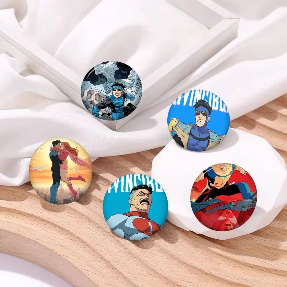 Spille Creative a Tema Cartoni Animati Invincibili, Divertenti Distintivi Rotondi a Scatto, Accessori per Zaini e Cappelli, Gioielli Regalo per Amici
