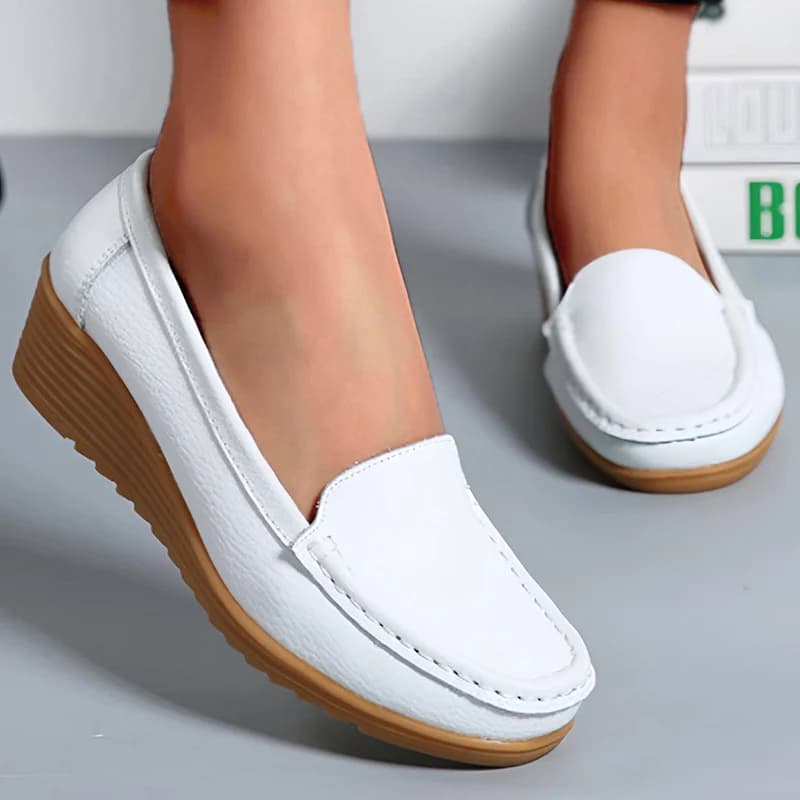 Scarpe in pelle da donna Appartamenti Mocassini bianchi neri con tacco Scarpe Mocassini da donna casual Slip On Scarpe basse Calzature estive
